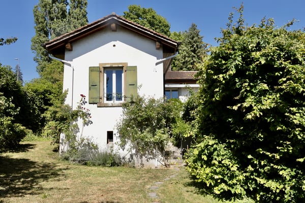 Idyllique maison du 19e rénovée avec goût, objet unique 11