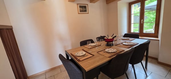 Belle maison de 2 appartements rénovés avec grands jardins 5