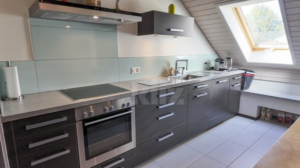Superbe duplex sous les toits avec balcon 5