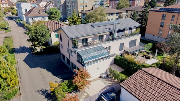 Superbe duplex avec terrasse, jardin et jardin d'hiver 12