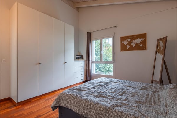 Bel appartement avec grand balcon et vue sur la plaine 7