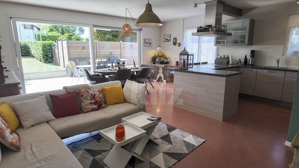 Superbe appartement de plain-pied avec terrasse et jardin 2