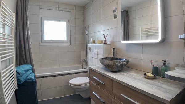 Superbe appartement de plain-pied avec terrasse et jardin 9