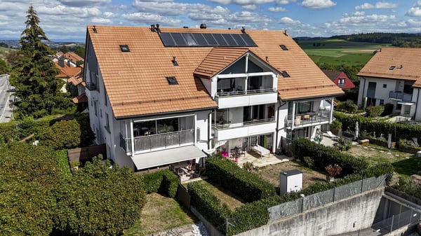 Superbe appartement de plain-pied avec terrasse et jardin 12