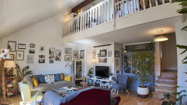 Superbe maison mitoyenne en demi-niveaux avec jardin 4