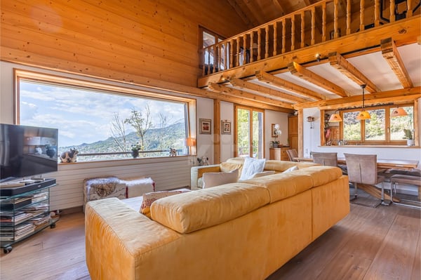 Beau chalet avec vue imprenable et studio indépendant 2
