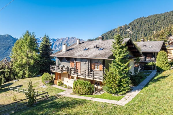 Charmant appartement en duplex avec terrasse 12