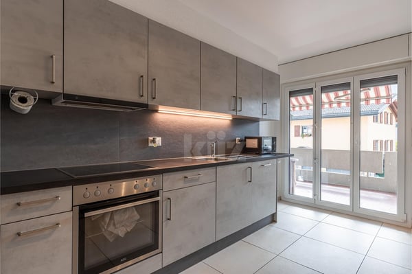 Bel appartement traversant avec balcon et vue dégagée 4