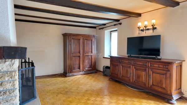 Charmante maison à rénover avec jardin 2