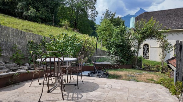 Splendide maison villageoise rénovée avec studio indépendant 12