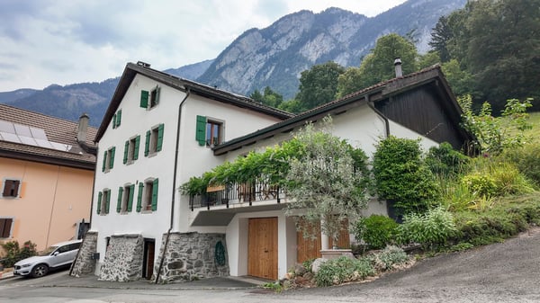 Splendide maison villageoise rénovée avec studio indépendant 1