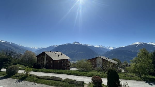 Crans-Montana (Randogne)- Spacieux 4.5 pièces avec vue panoramique et parking en sous-sol 13