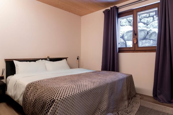 A modern 3-bedroom apartment, close to the lift station 3