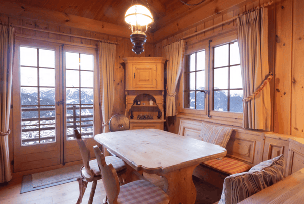 Two chalets with distinctive character, offering epic views over the mountains and valley. 3