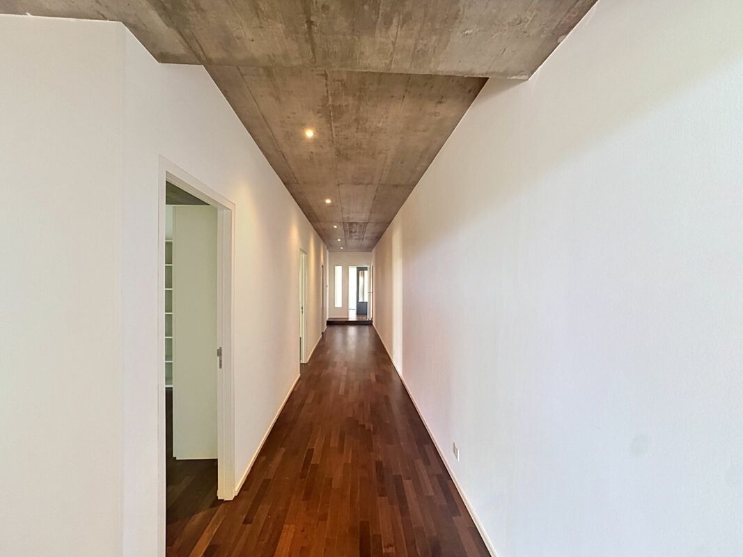 Lutry : Grand appartement de 6,5 pièces vue panoramique