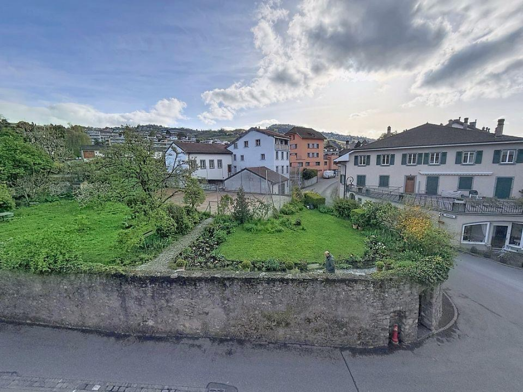 Lutry - Maison atypique dans le bourg