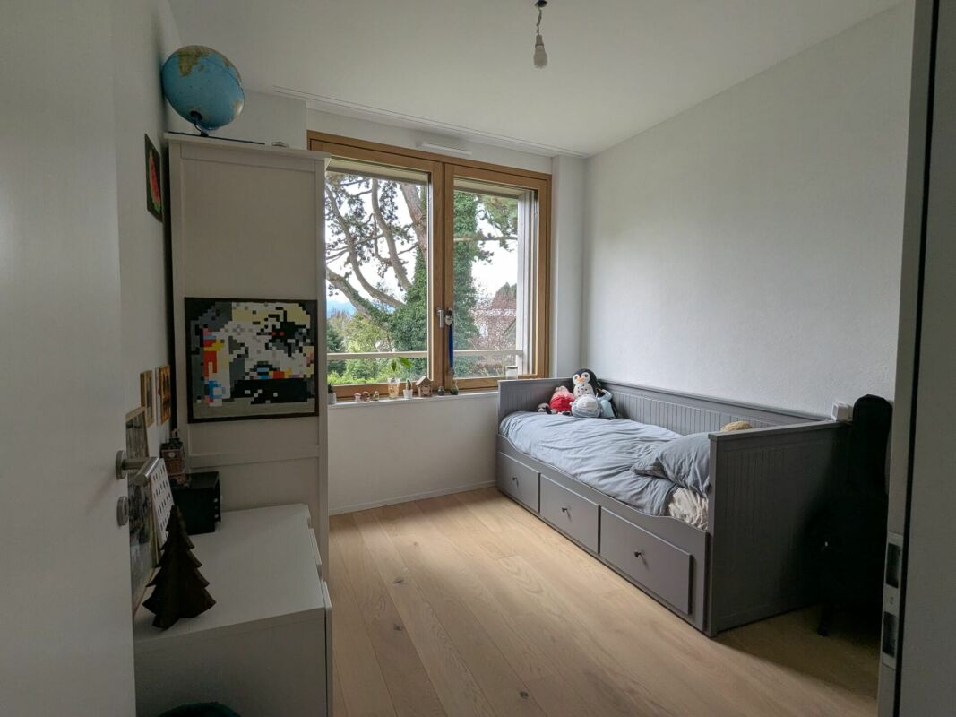 Lausanne : Superbe villa mitoyenne familiale de 5,5 pièces avec jardin