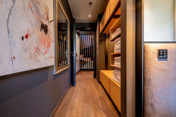 LUTRY - Un lieu unique au coeur du Bourg | Résidentiel, commercial ou boutique-hôtel 11