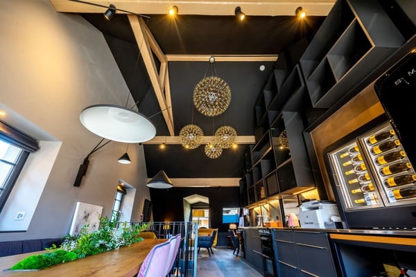LUTRY - Un lieu unique au coeur du Bourg | Résidentiel, commercial ou boutique-hôtel 4