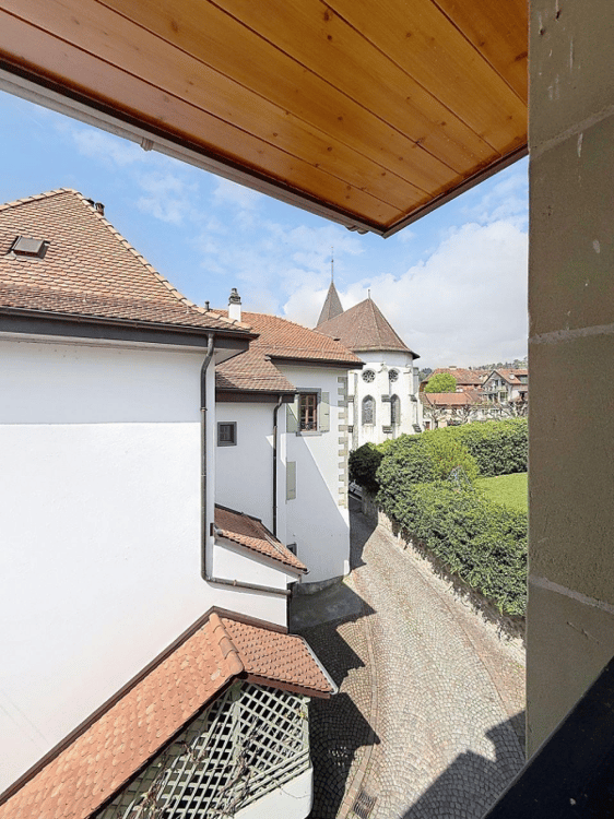 LUTRY BOURG - Une adresse privilégiée à deux pas du lac | Immeuble à fort potentiel 5