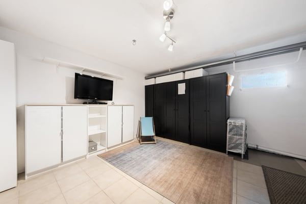 APPARTEMENT EN TERRASSE - VUE PANORAMIQUE - SOUS-SOL - EN EXCLUSIVITÉ 12