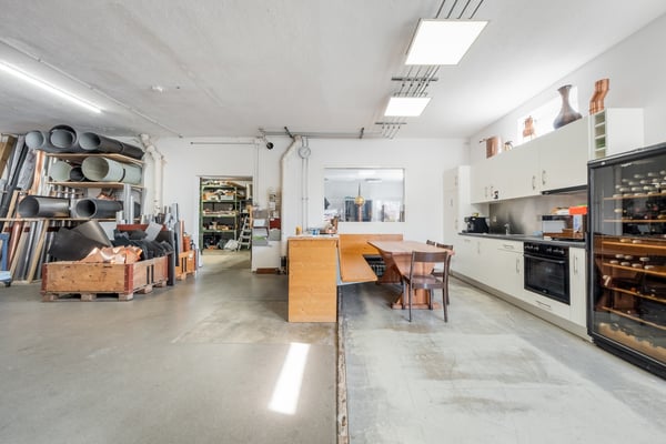 IMMEUBLE MIXTE CENTRÉ - LOCAL COMMERCIAL + APP 3,5 PCES - EXCLUSIVITÉ 11