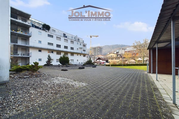 Attique avec Vue Panoramique à 160° à Bienne - Une Opportunité Unique ! 11