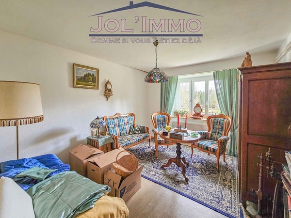 Belle ferme en plein coeur des Franches-Montagnes proche de la nature avec grand terrain 12