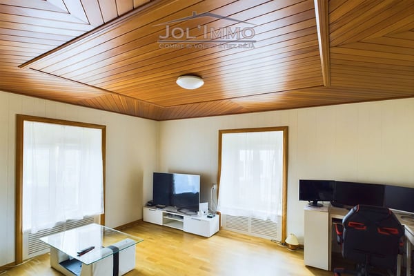 Appartement de 1.5 pièces au 2ème étage avec entrée séparée 9