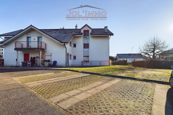 Magnifique appartement de 1.5 pièces lumineux avec vue 2