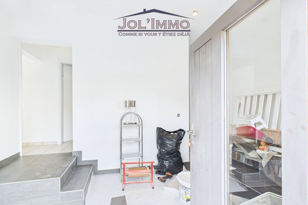 Maison individuelle spacieuse avec grand terrain à Courfaivre 5