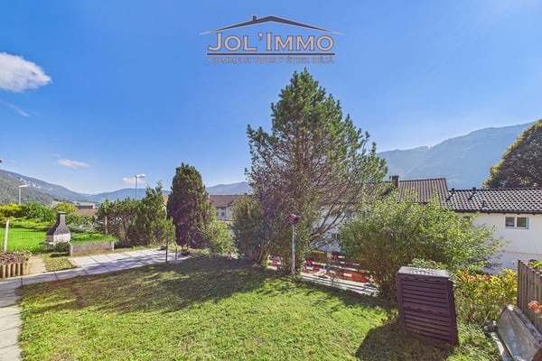 Maison avec vue panoramique et espaces bien-être à Moutier 4