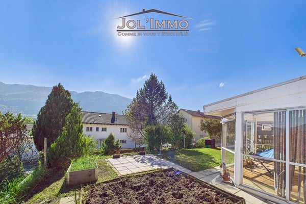 Maison avec vue panoramique et espaces bien-être à Moutier 3