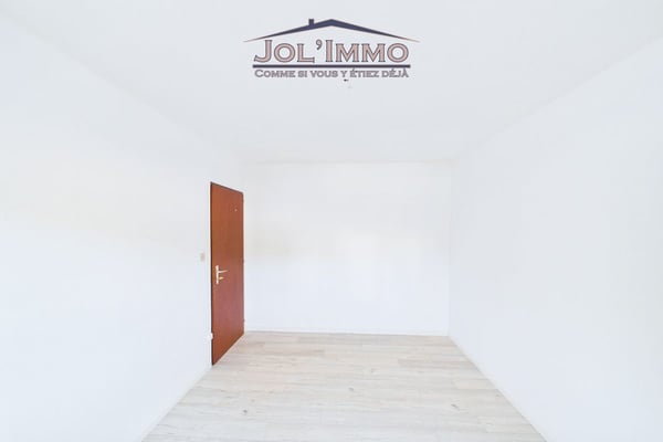 Appartement de 3.5 pièces à louer à Haute-Sorne 10