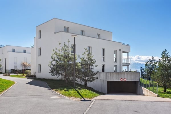 A louer ch. de la Cigale 2 à Lausanne, places de parc moto intérieures 1