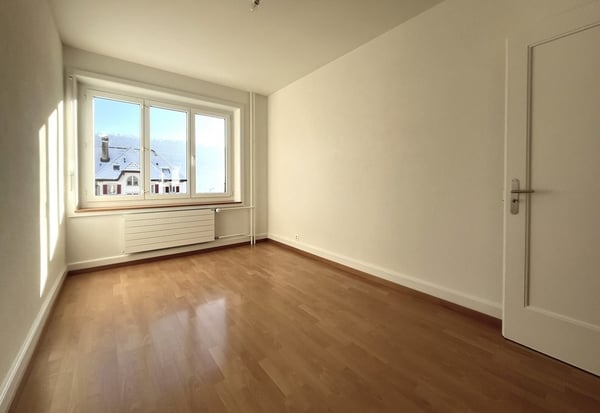 Appartement de 4 pièces rénové dans un quartier calme et ensoleillé 5