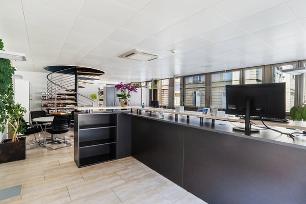 Opportunité unique ! Bureau de 260m2 sous-gare à louer 9