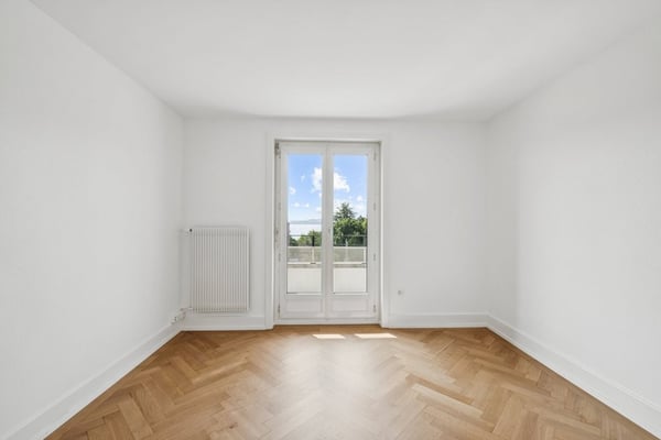 Appartement rénové de 1 pièces avec balcon 4