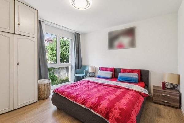 Appartement de 4.5 pièces avec balcon et vue sur le lac de Neuchâtel 5