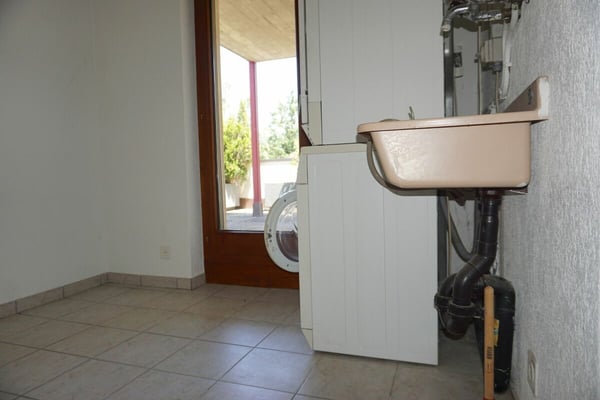 ARI-237 Attique de 1.5 pièces pour 200 m2 habitable et 66 m2 de terrasse 25