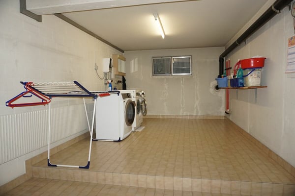 ARI-237 Attique de 1.5 pièces pour 200 m2 habitable et 66 m2 de terrasse 33