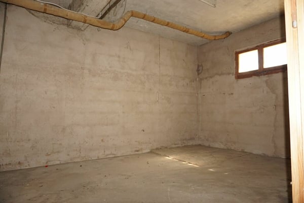 ARI-242 Maison de 2 appartements sur une parcelle de 1'485 m2 28