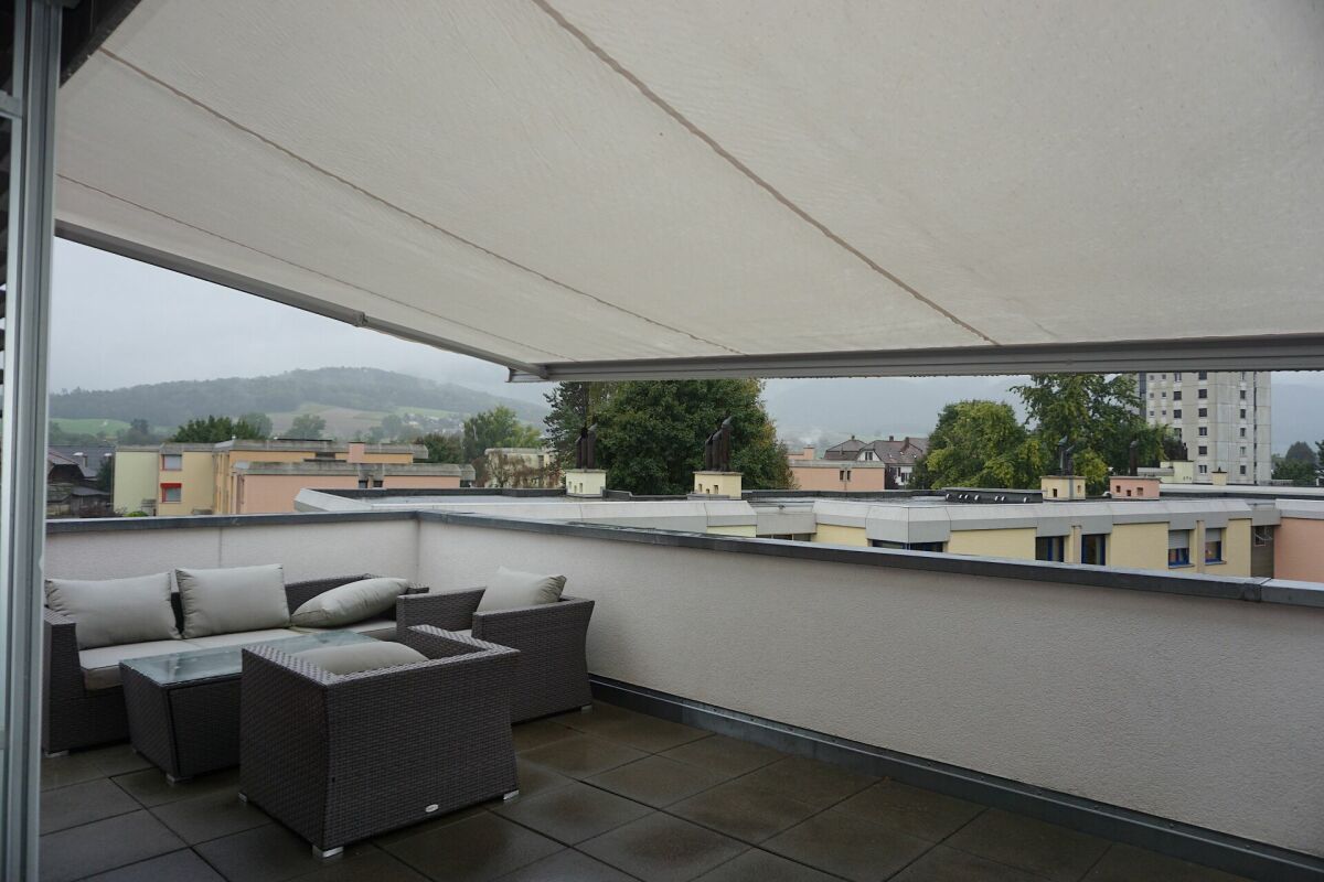 ARI-247 - Attique de 5,5 pièces pour 140 m2 habitable et 128 m2 de terrasse