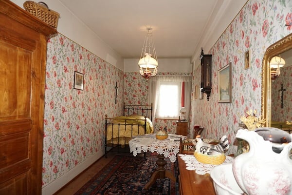 ARI-248 Pour investisseurs - Immeuble d'habitation, ancien restaurant à transformer en immeuble de rendement - Idéalement situé en zone centrale à Delémont 26