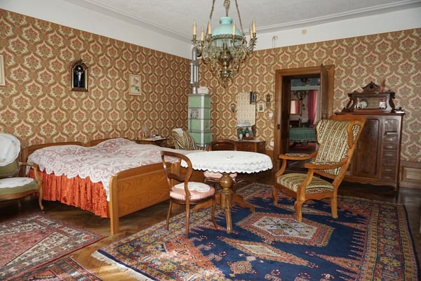 ARI-248 Pour investisseurs - Immeuble d'habitation - Surface totale de plancher 1'179 m2 - Volume du bâti de 3'227 m3 - Combles aménageables - Delémont, zone centre 16