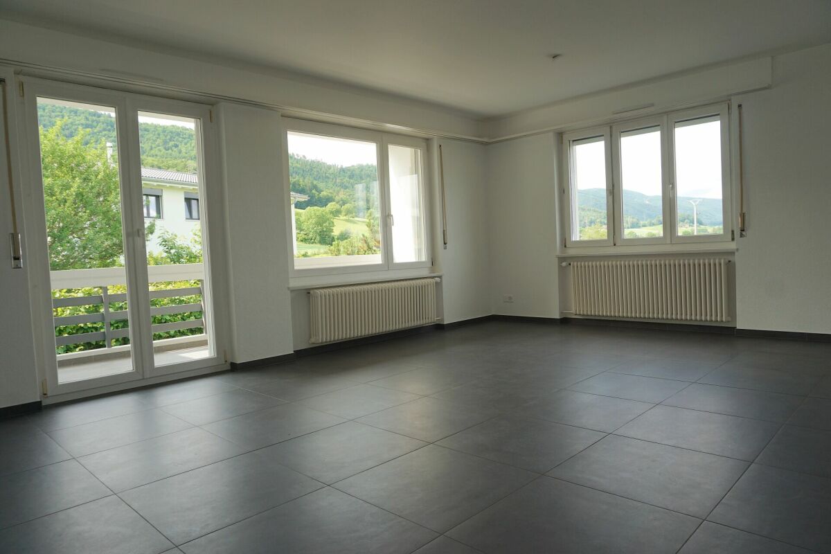 ARI-236 - Très belle maison de 2 appartements de 4,5 et 3,5 pièces sur une parcelle de 1'134 m2.