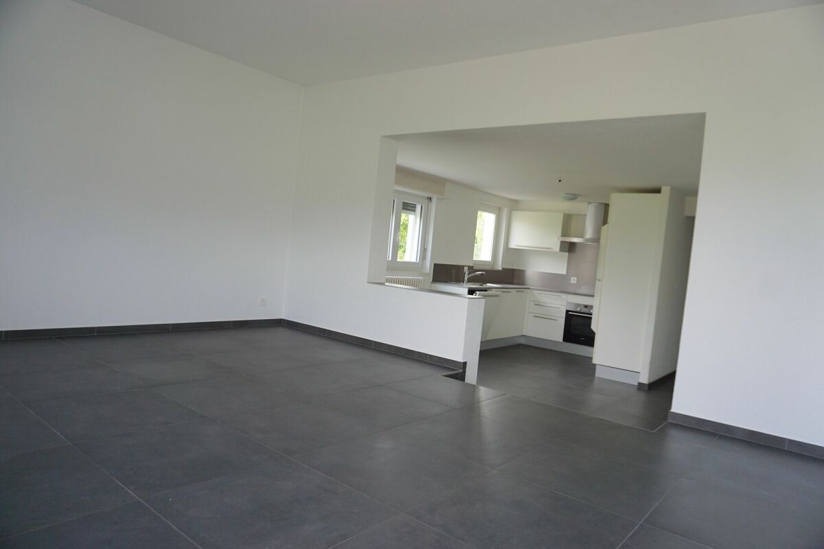 ARI-236 - Très belle maison de 2 appartements de 4,5 et 3,5 pièces sur une parcelle de 1'134 m2.