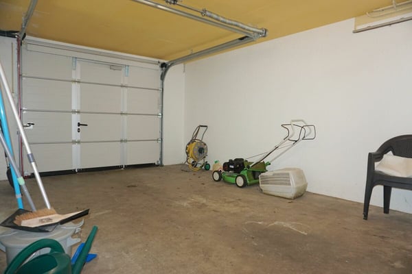 ARI-236 - Rendement - Très belle maison de 2 appartements de 4,5 et 3,5 pièces sur une parcelle de 1'134 m2. copie 17