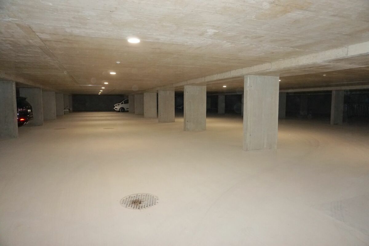 Appartement de 4,5 pièces - Surface nette de 105 m2 - Terrasse de 47 m2 - orienté ouest-nord/ouest