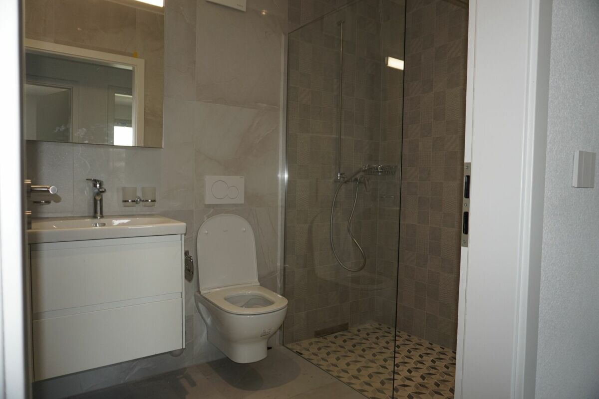 Appartement de 4,5 pièces - Surface nette de 105 m2 - Terrasse de 47 m2 - orienté ouest-nord/ouest